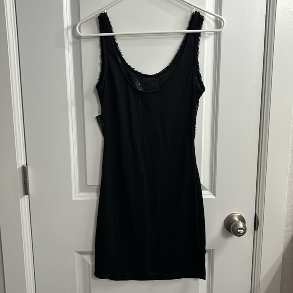 Forever 21 sequin dress - Picture 2 of 4